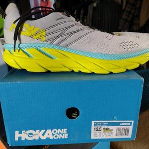 Hoka Clifton 6